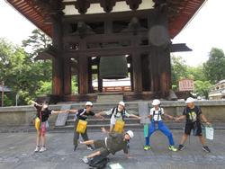 東大寺鐘楼での様子