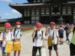 東大寺で班別行動