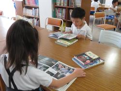 2年生 図書の時間