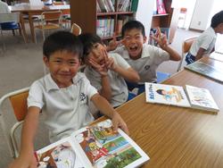 2年生 図書の時間