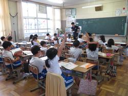 3年生道徳の授業