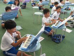 2年生音楽の授業