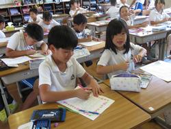 2年生 老人クラブの皆様にお礼の手紙