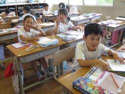 2年生 老人クラブの皆様にお礼の手紙