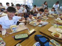 4年生七夕セレクト給食