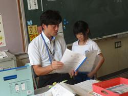 3年生通知表手渡し