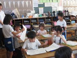 2年生学級活動の様子