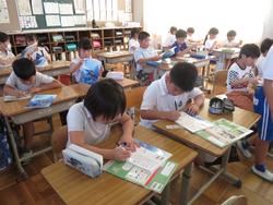 3年生学級活動の様子