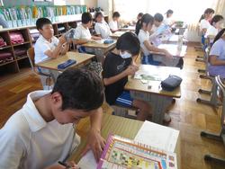 5年生学級活動の様子