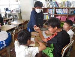 6年生学級活動の様子