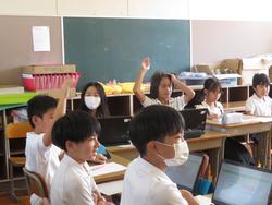 代表委員会の様子
