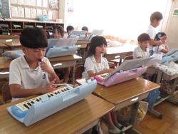 2年生音楽の授業
