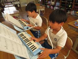 2年生音楽の授業