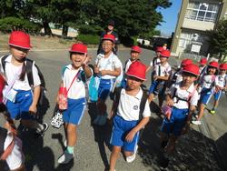 1年生学校出発！