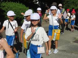 2年生学校出発！