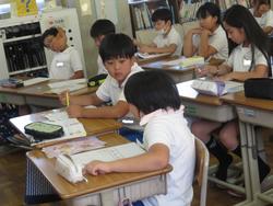 4年生外国語活動