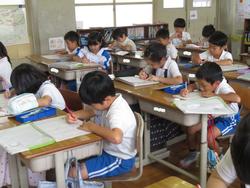 2年生「ふわふわ言葉」について考えました