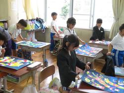 1年生図工の授業