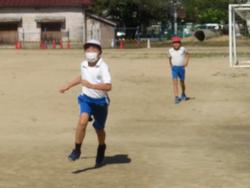業間休みの外遊び