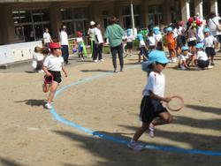 1年生 幼稚園との交流遊び