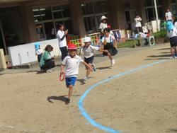 1年生 幼稚園との交流遊び