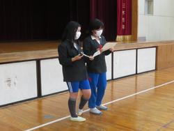 紅白対抗ドッジビー大会（4年生）