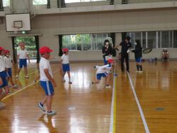 紅白対抗ドッジビー大会（4年生）