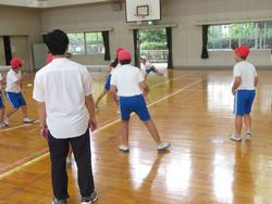 紅白対抗ドッジビー大会（4年生）