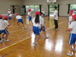 紅白対抗ドッジビー大会（4年生）