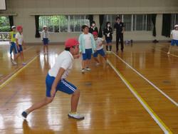 紅白対抗ドッジビー大会（4年生）