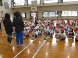 紅白対抗ドッジビー大会（4年生）