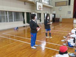 紅白対抗ドッジビー大会（4年生）