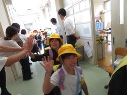 1年生下校の様子