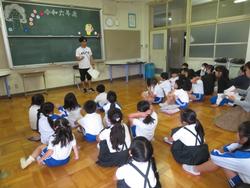 創立150周年記念劇の練習前打ち合わせ