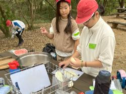 野外炊飯カレー作り