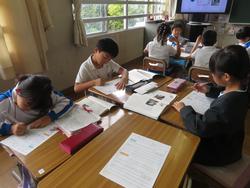 2年生国語の授業の様子