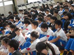 臨時集会の様子
