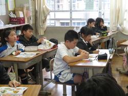 4年生外国語活動