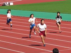 北播地区小学校陸上競技記録会の様子