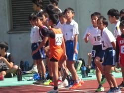 北播地区小学校陸上競技記録会の様子