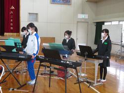 6年生音楽会の練習