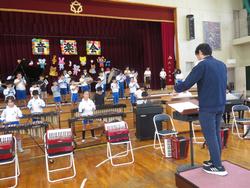 2年生音楽会の練習