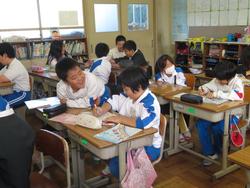 4年生外国語活動