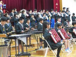 音楽会4年生の演奏