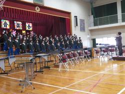 音楽会6年生の演奏