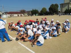 紅白対抗ドッジビー大会（3年生）