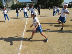 紅白対抗ドッジビー大会（3年生）