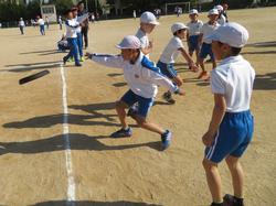 紅白対抗ドッジビー大会（3年生）