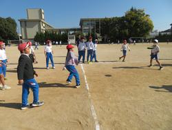 紅白対抗ドッジビー大会（3年生）