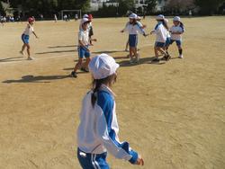 紅白対抗ドッジビー大会（3年生）